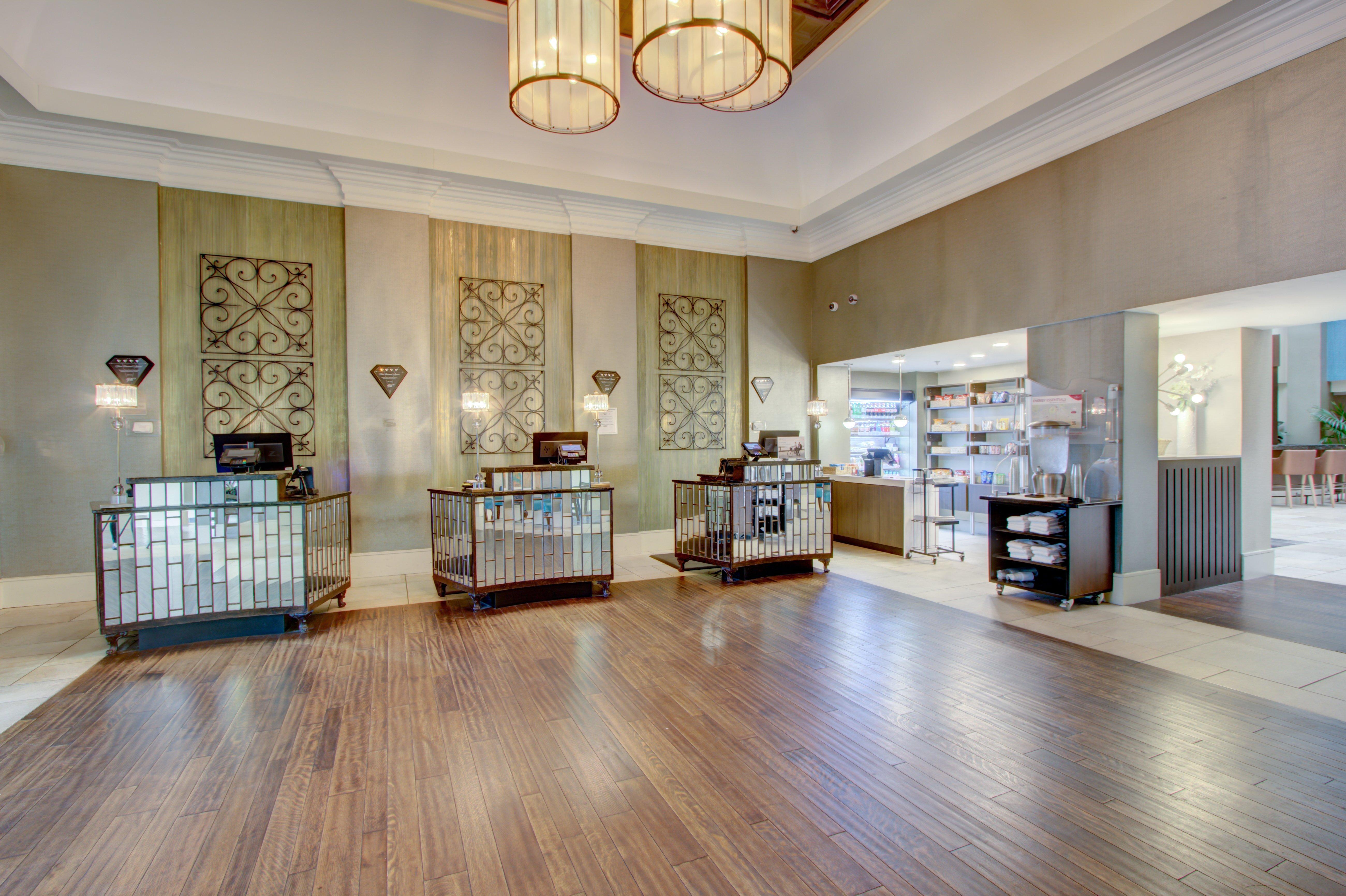 Отель Crowne Plaza Charleston By Ihg Север Чарлстон Экстерьер фото