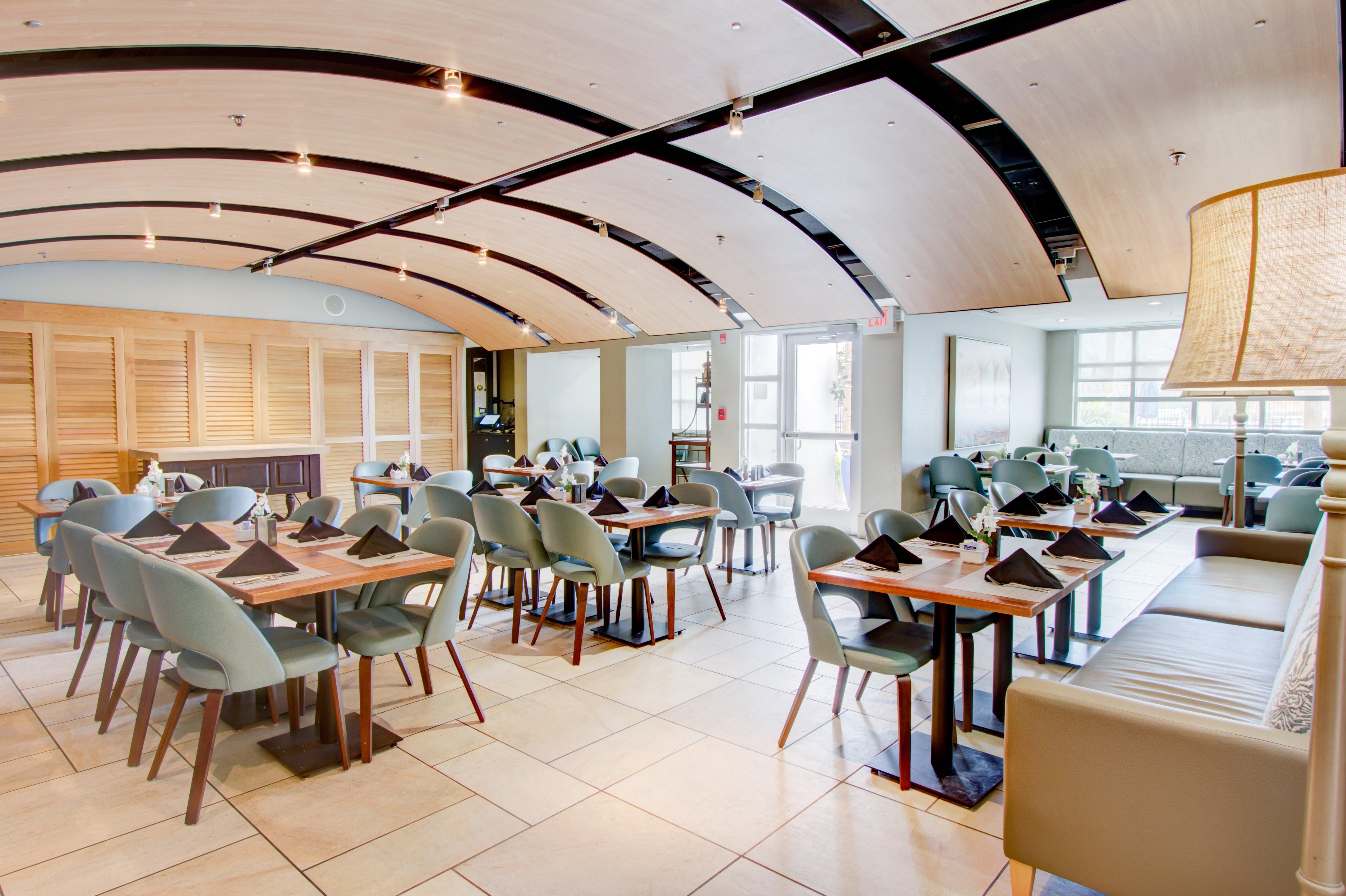 Отель Crowne Plaza Charleston By Ihg Север Чарлстон Экстерьер фото